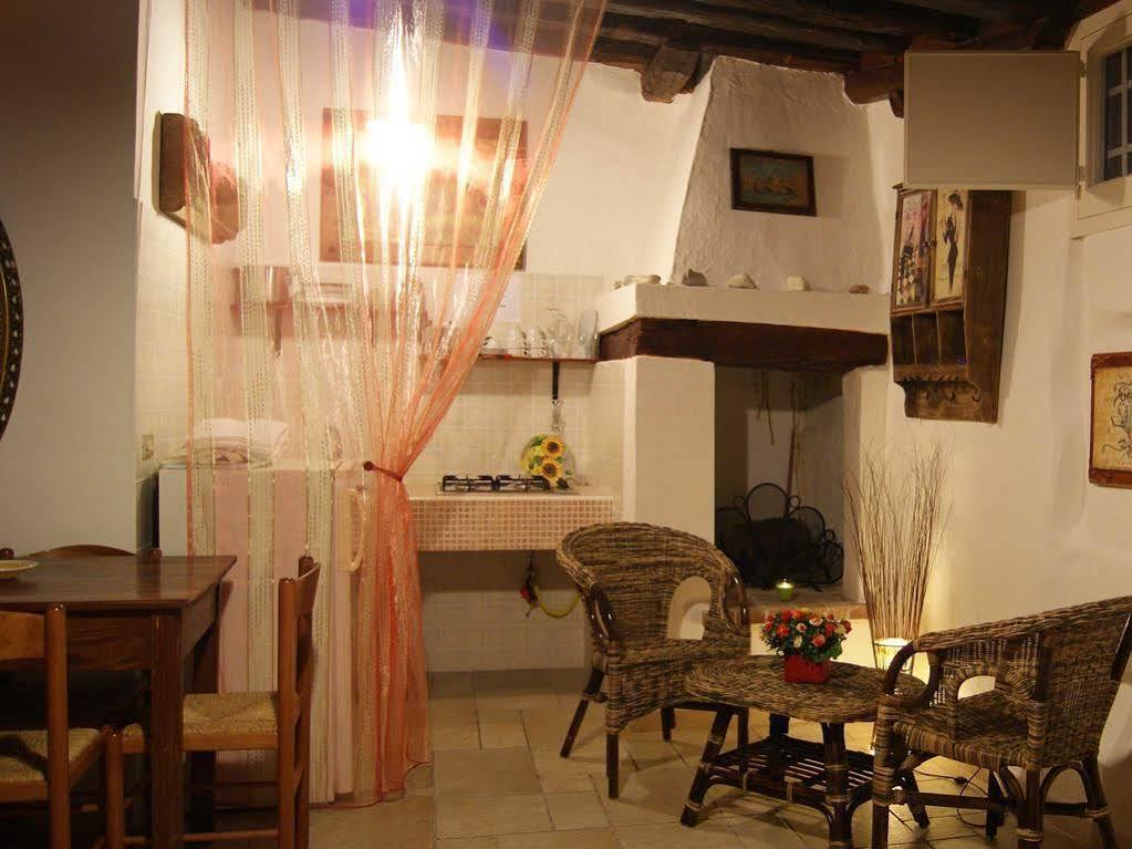 Borgo San Martino Hotell Bra Exteriör bild