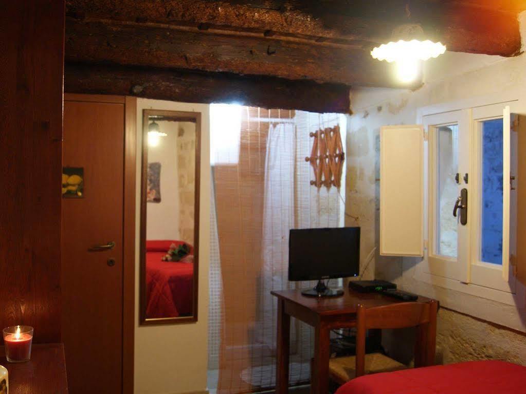 Borgo San Martino Hotell Bra Exteriör bild